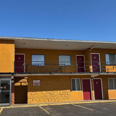 Economy Inn & Suites