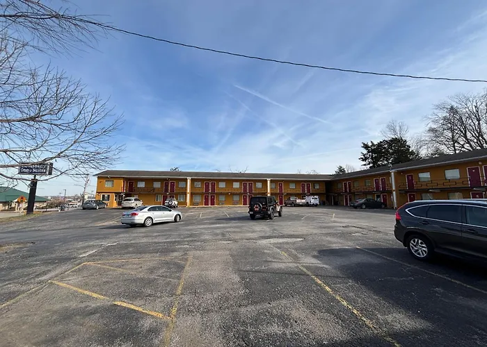 Motel Economy & Harrisburg